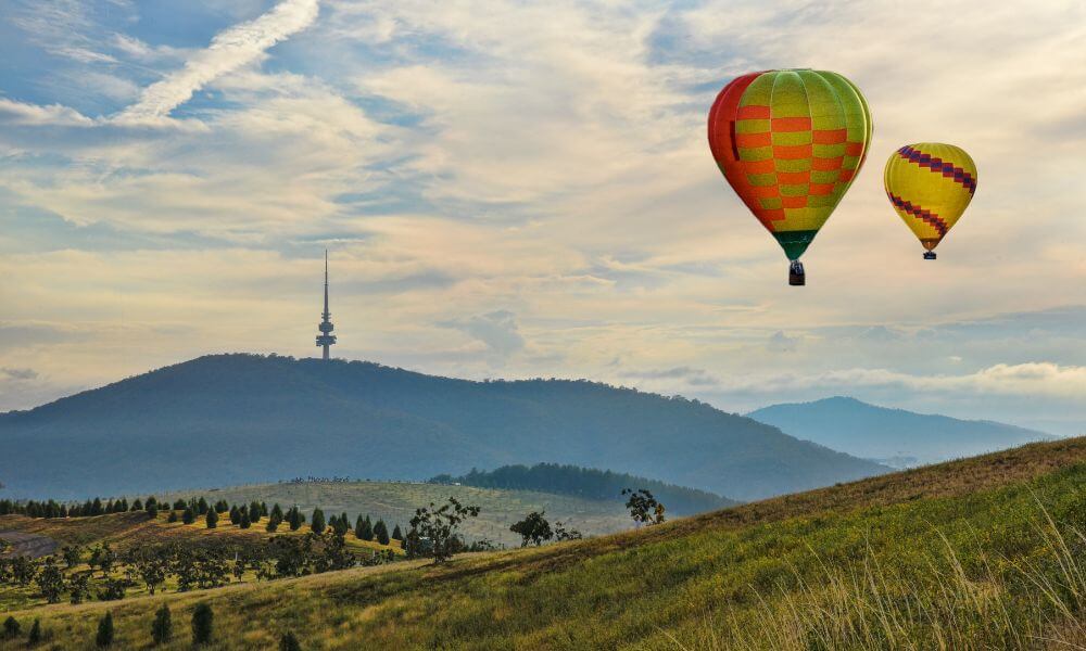 Canberra and hot air balloons